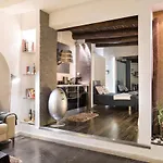 Art Centro * Neapol